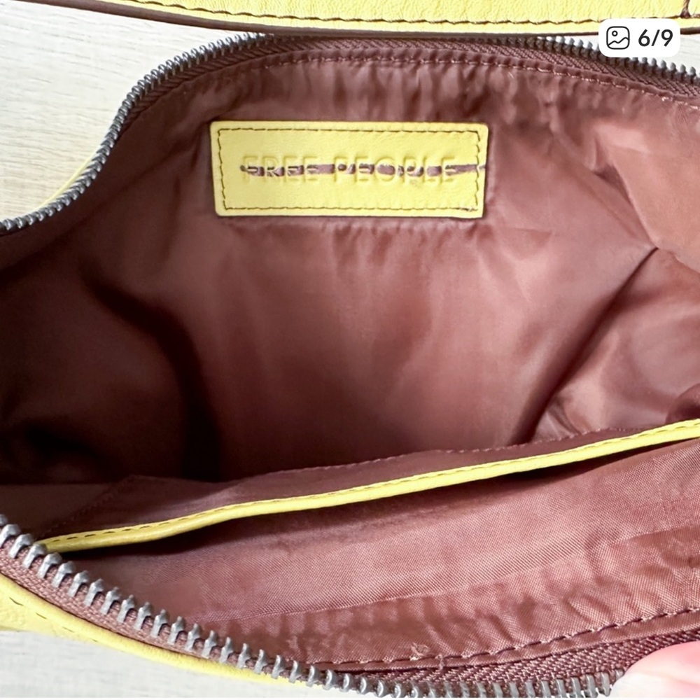 Free People Real World Leather Clutch. - Picture 6 of 9